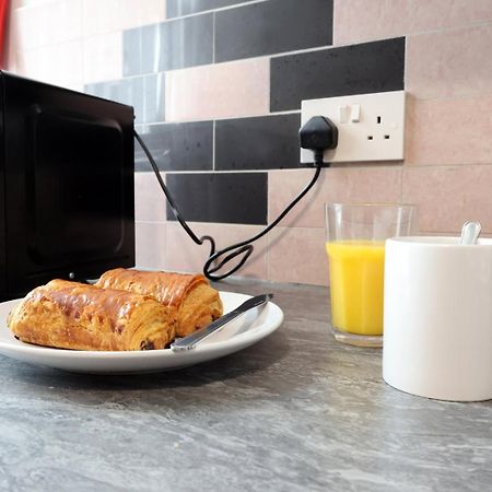 Cohost Partners | Smart Tv | 5 Min City | Parking Cardiff Buitenkant foto