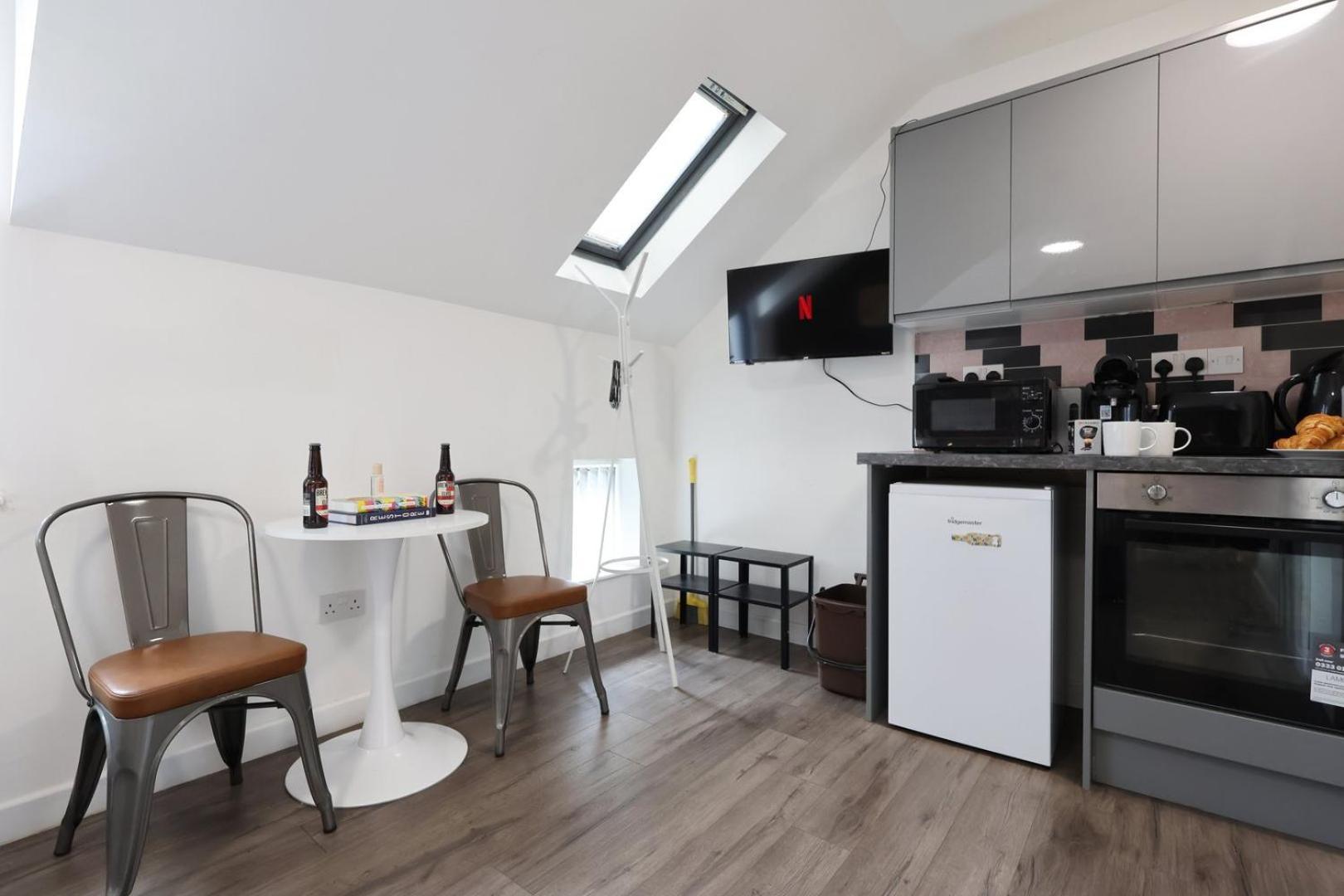 Cohost Partners | Smart Tv | 5 Min City | Parking Cardiff Buitenkant foto