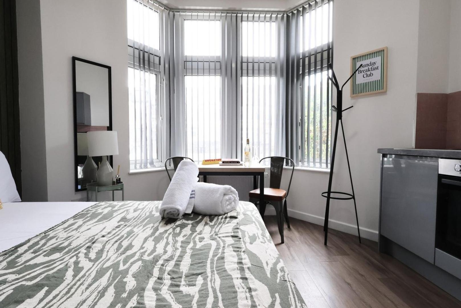 Cohost Partners | Smart Tv | 5 Min City | Parking Cardiff Buitenkant foto