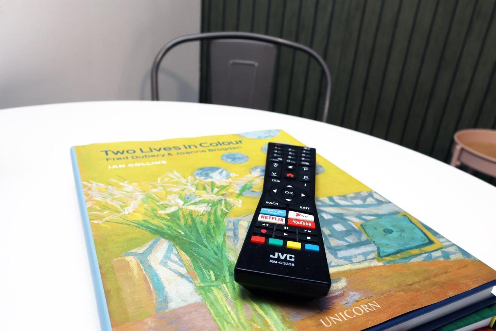 Cohost Partners | Smart Tv | 5 Min City | Parking Cardiff Buitenkant foto
