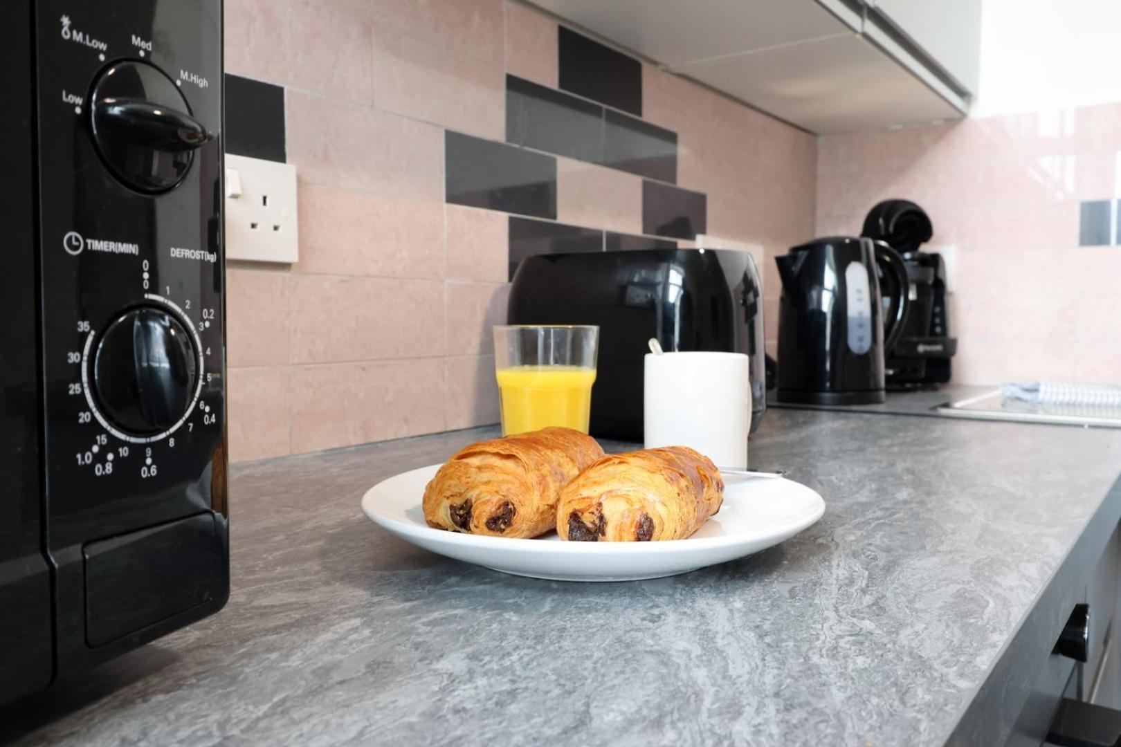 Cohost Partners | Smart Tv | 5 Min City | Parking Cardiff Buitenkant foto
